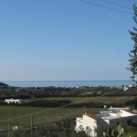 By Interhome Apartmán *